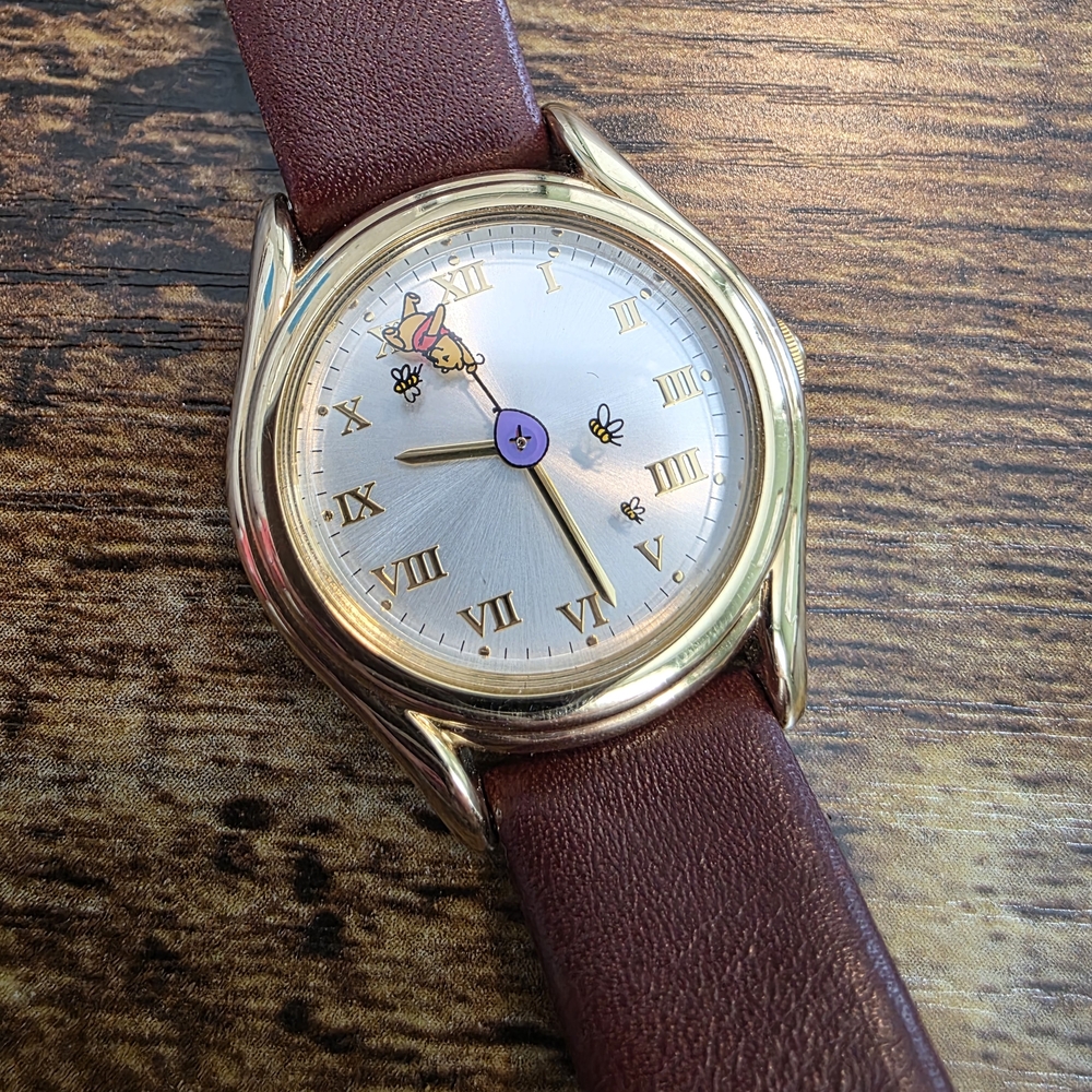 Disney Winnie The Pooh Gold and Brown Leather Watch with Moving Second Hand